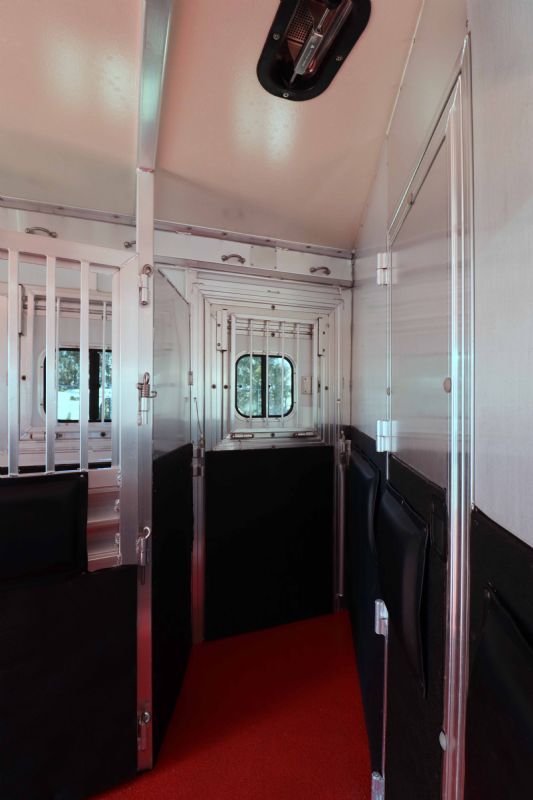 Used Horse Trailers for Sale