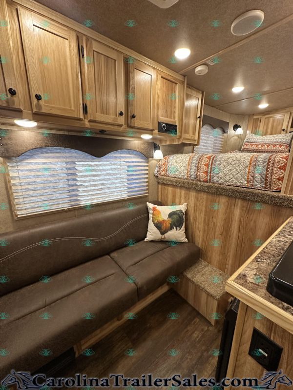 Used Horse Trailers for Sale