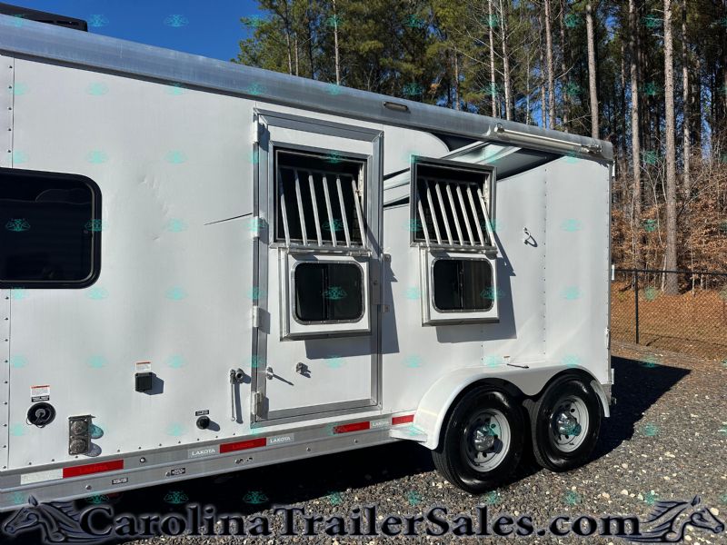 Used Horse Trailers for Sale