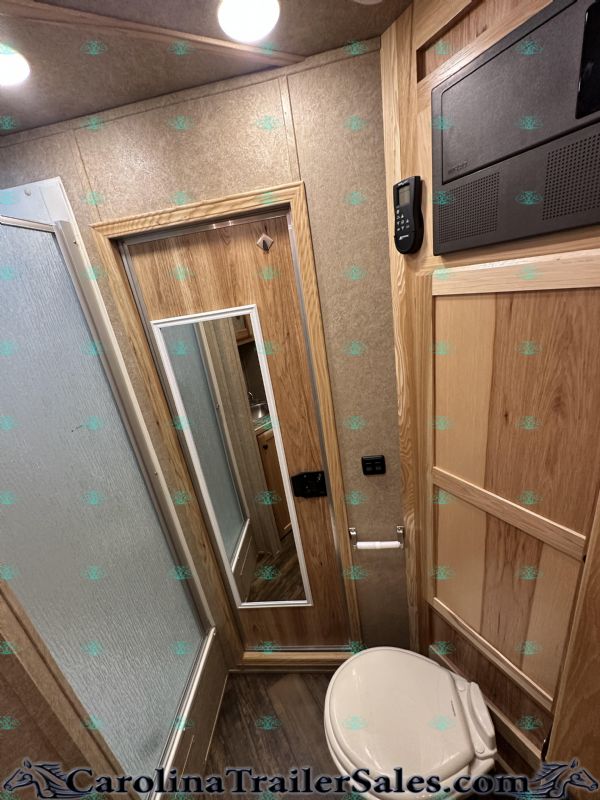 Used Horse Trailers for Sale