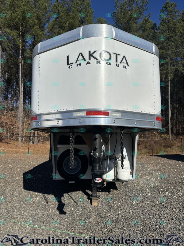 Used Horse Trailers for Sale