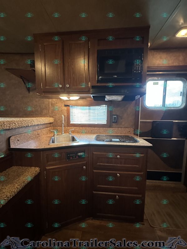 Used Horse Trailers for Sale