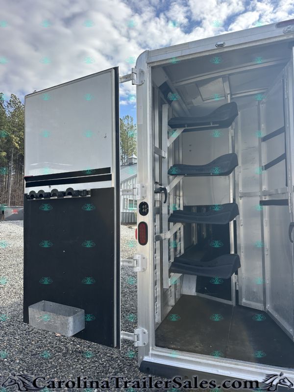 Used Horse Trailers for Sale