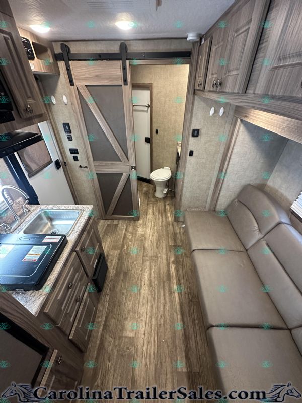 Used Horse Trailers for Sale