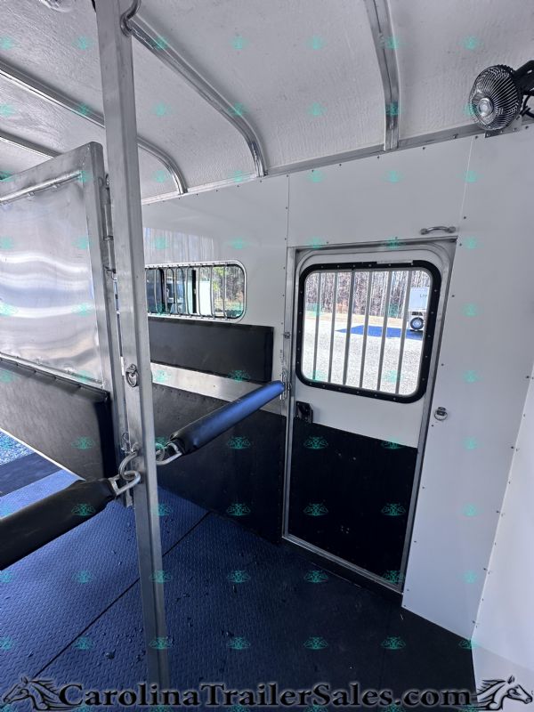 Used Horse Trailers for Sale