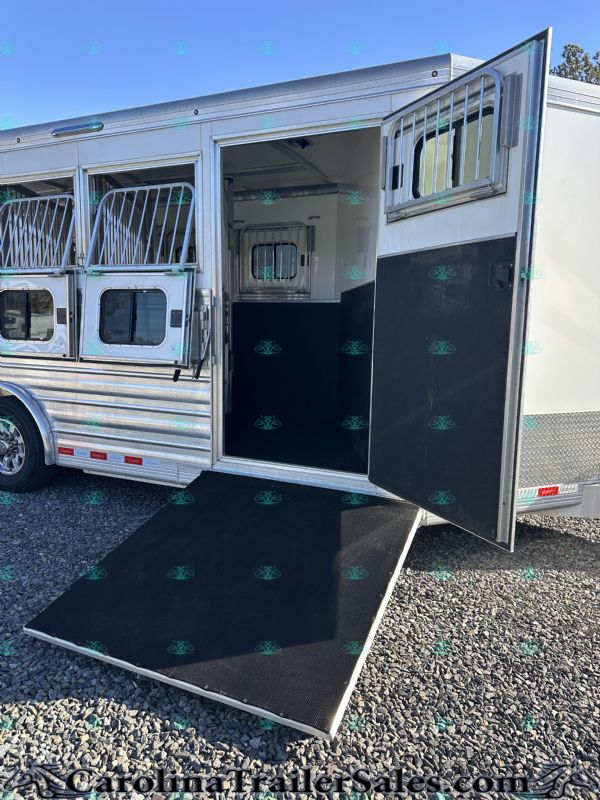 Used Horse Trailers for Sale