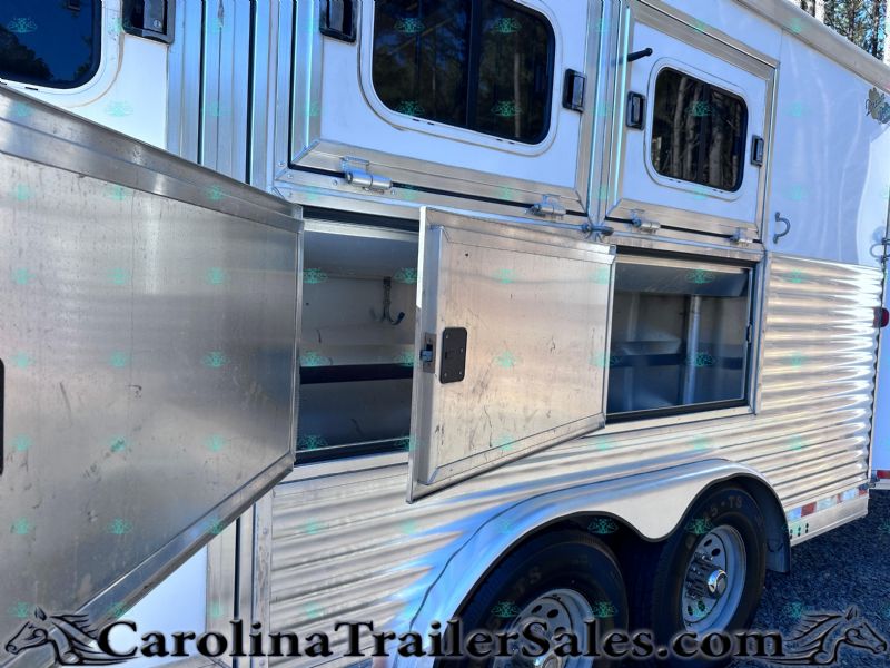 Used Horse Trailers for Sale