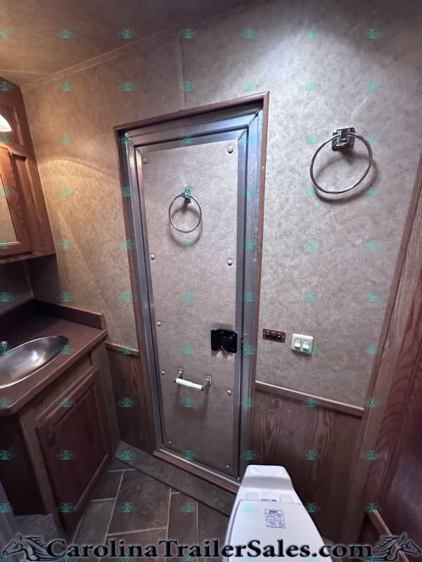 Used Horse Trailers for Sale