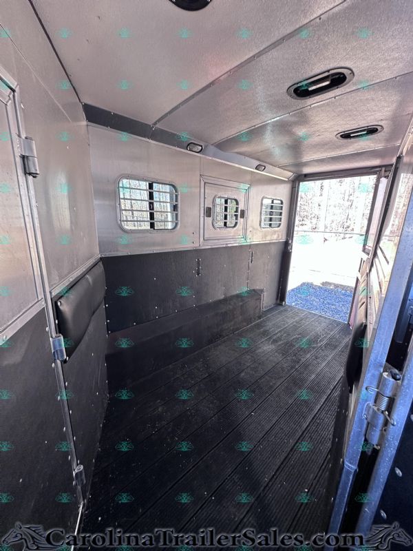 Used Horse Trailers for Sale