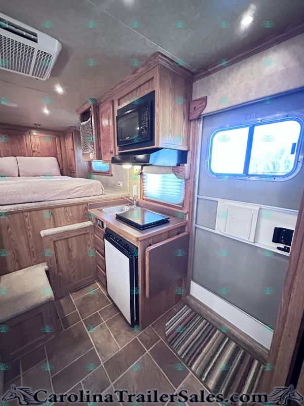 Used Horse Trailers for Sale