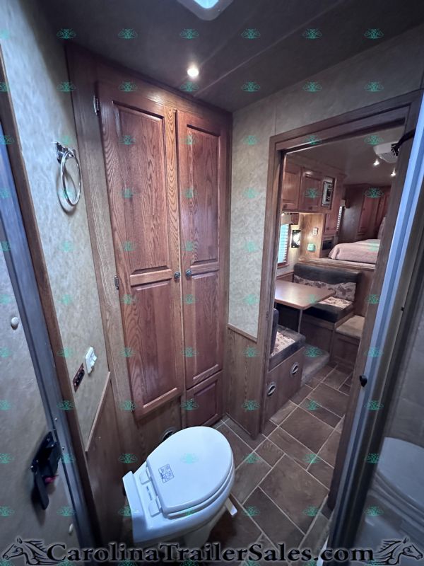 Used Horse Trailers for Sale