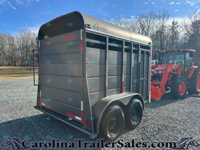Used Horse Trailers for Sale