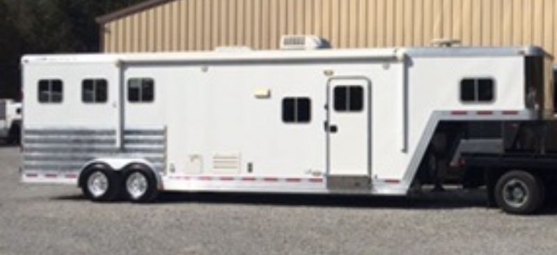 Used Horse Trailers for Sale