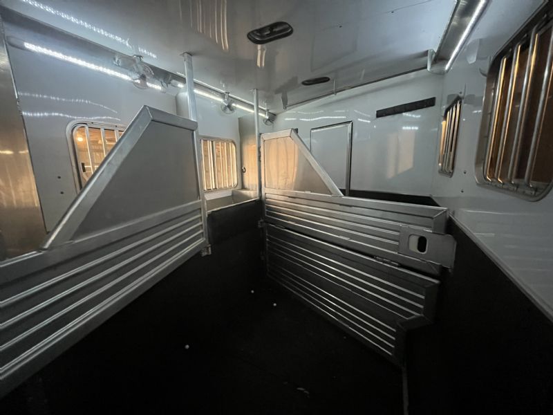 Used Horse Trailers for Sale