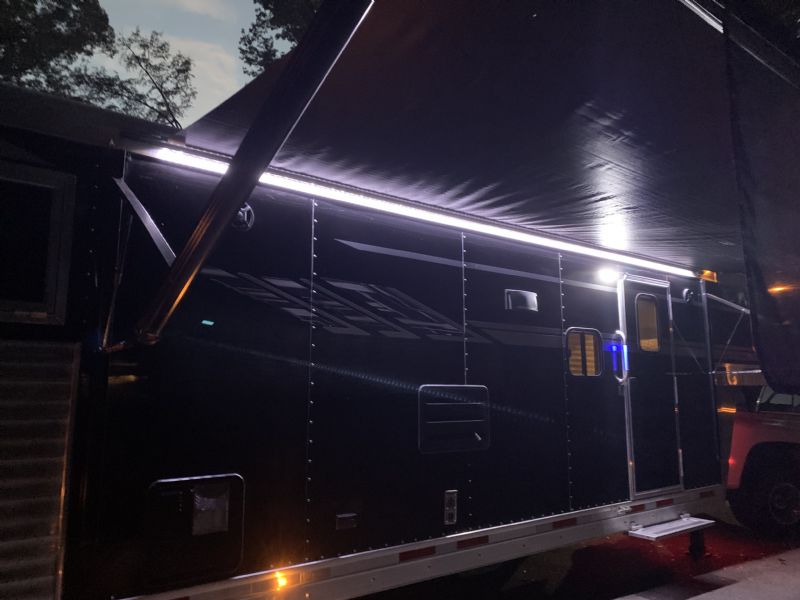 Used Horse Trailers for Sale