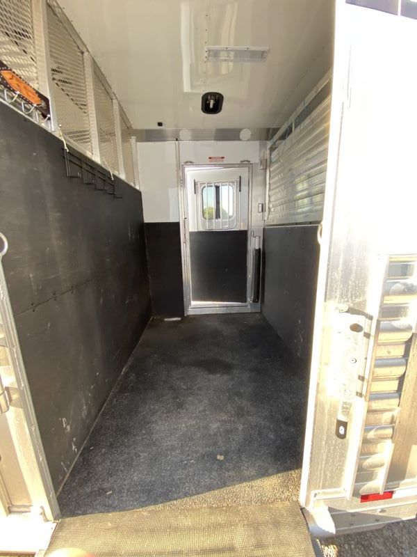 Used Horse Trailers for Sale