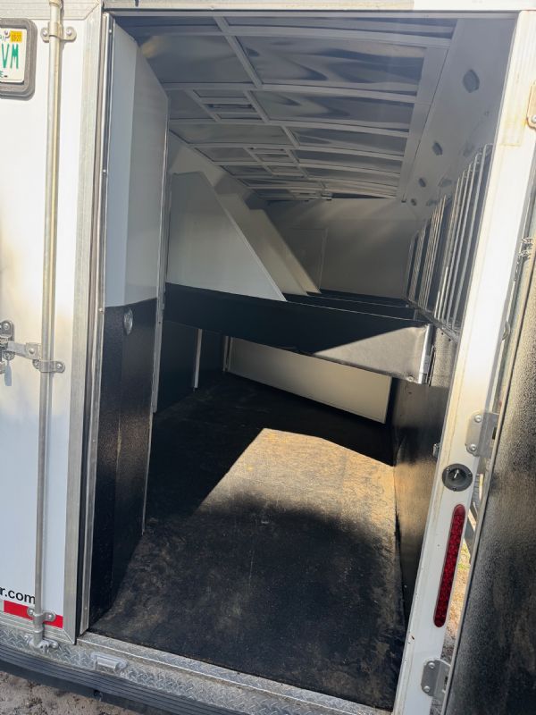 Used Horse Trailers for Sale