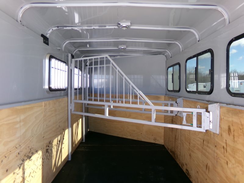 Used Horse Trailers for Sale
