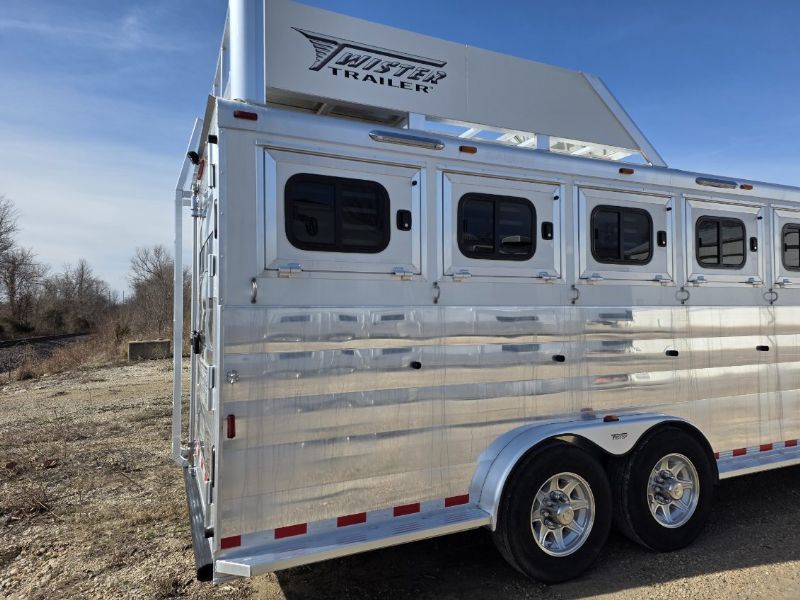 Used Horse Trailers for Sale