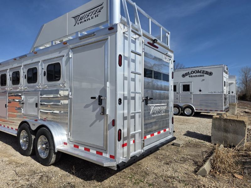Used Horse Trailers for Sale