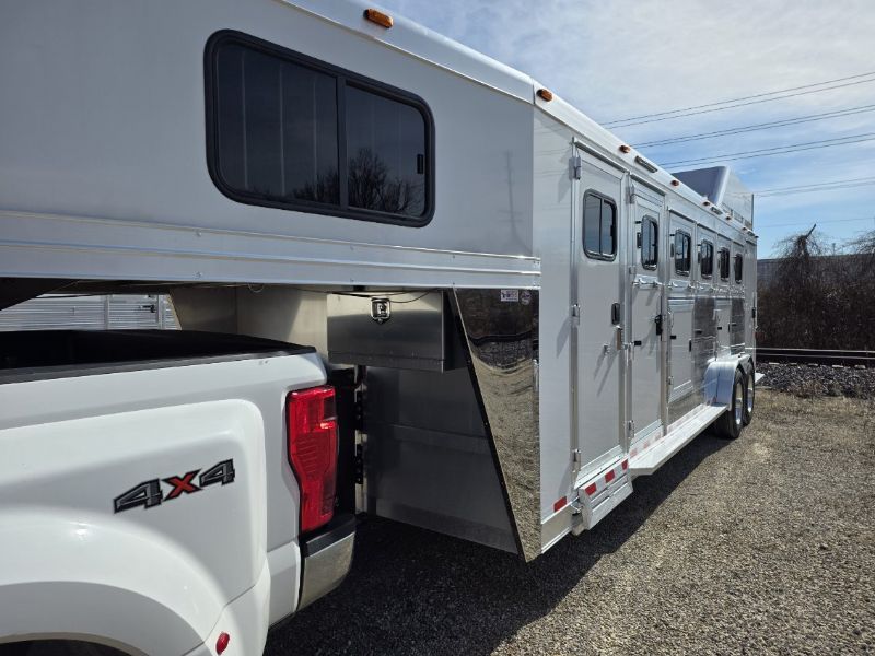 Used Horse Trailers for Sale