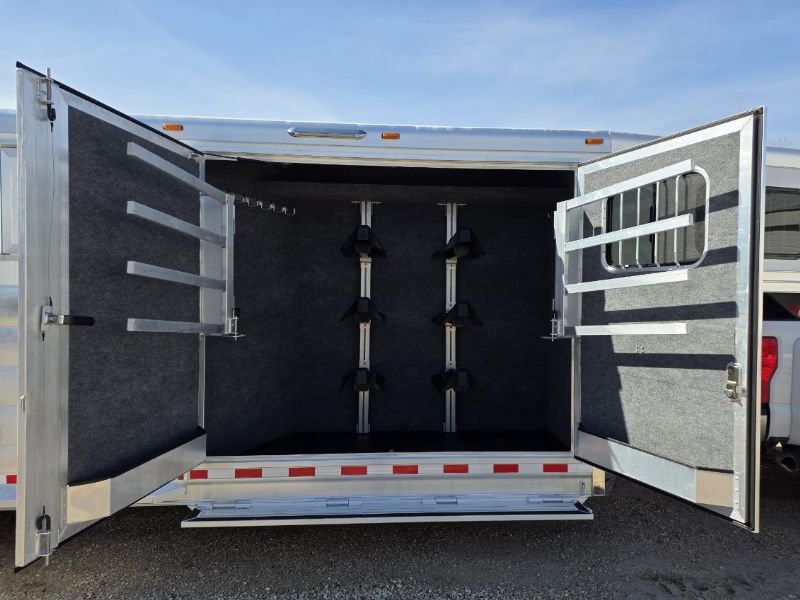 Used Horse Trailers for Sale