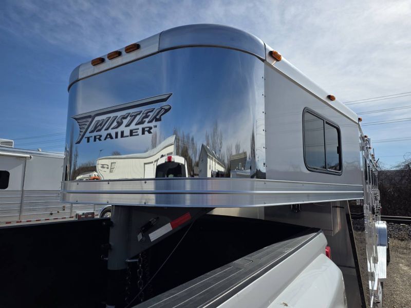 Used Horse Trailers for Sale
