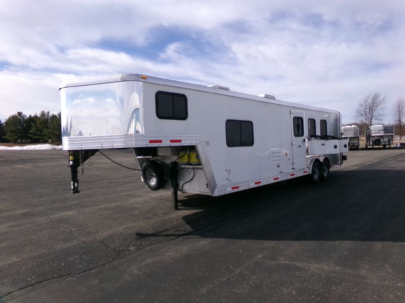 Used Horse Trailers for Sale