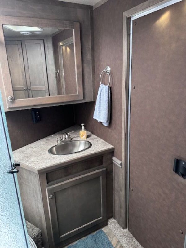 Used Horse Trailers for Sale