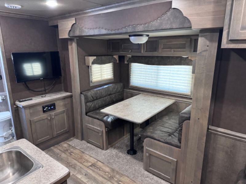 Used Horse Trailers for Sale