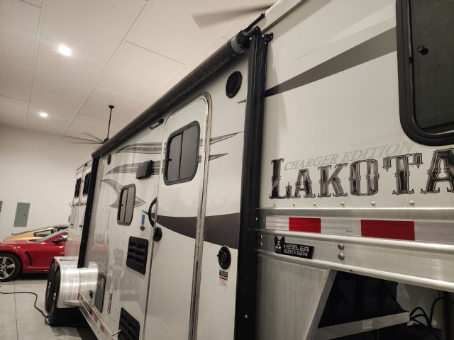 Used Horse Trailers for Sale