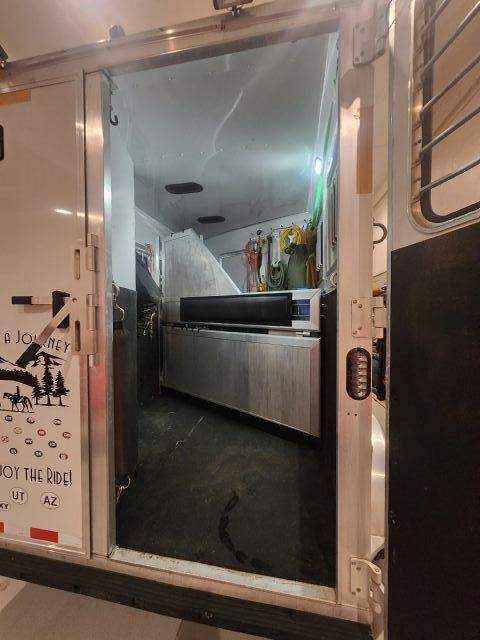 Used Horse Trailers for Sale