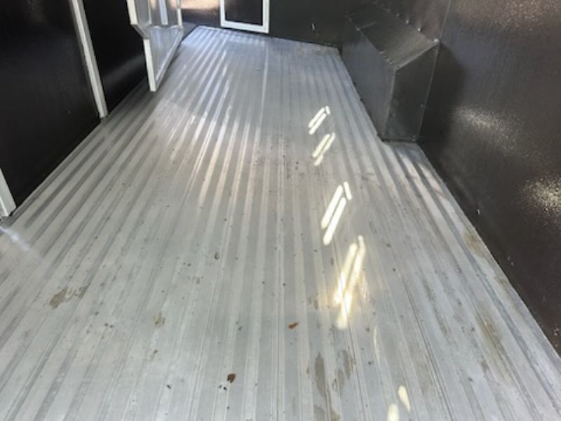 Used Horse Trailers for Sale