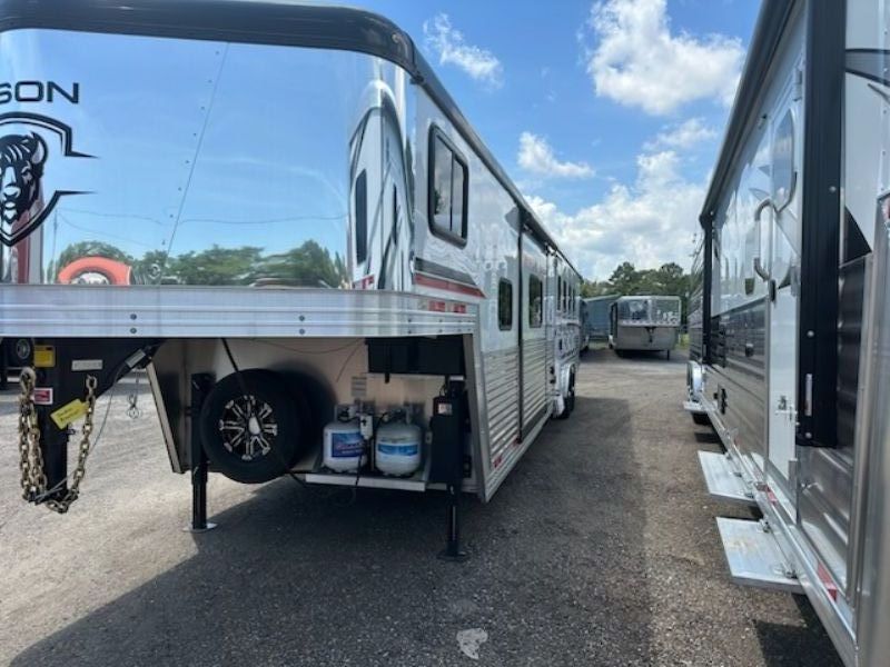Used Horse Trailers for Sale