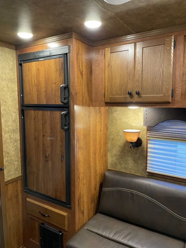 Used Horse Trailers for Sale