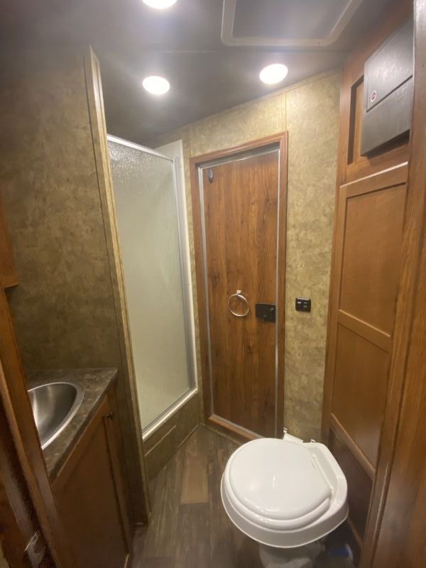 Used Horse Trailers for Sale