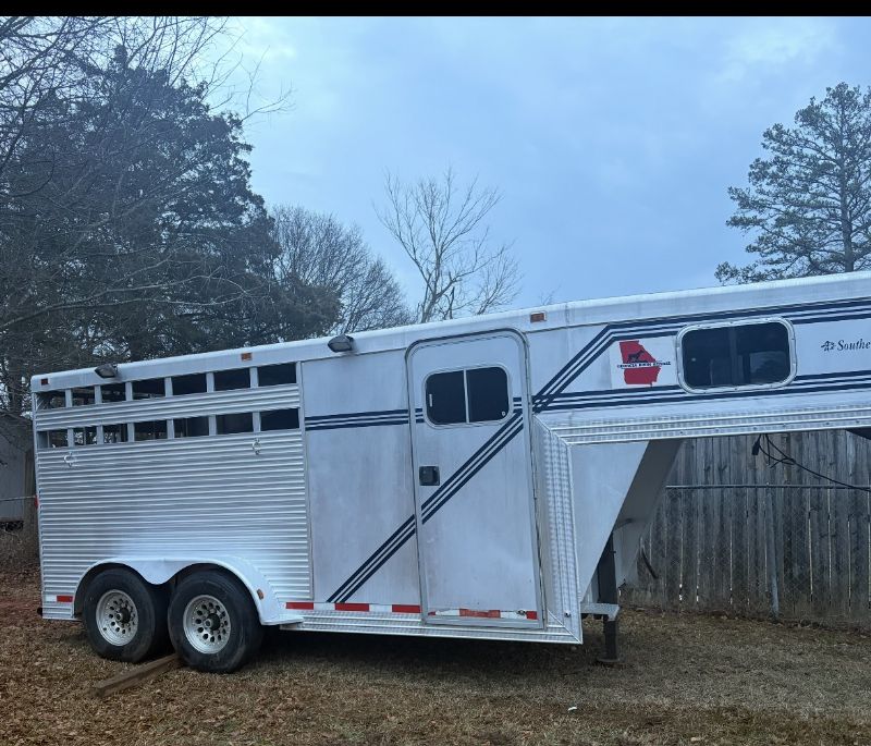 Used Horse Trailers for Sale
