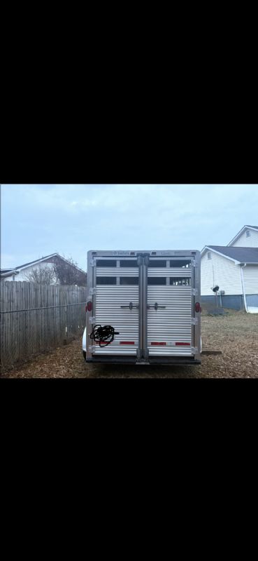 Used Horse Trailers for Sale