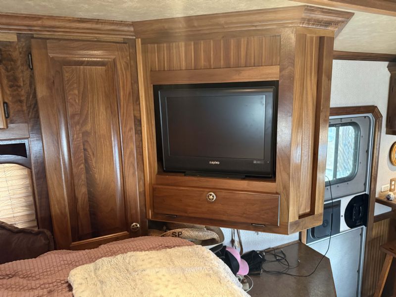 Used Horse Trailers for Sale