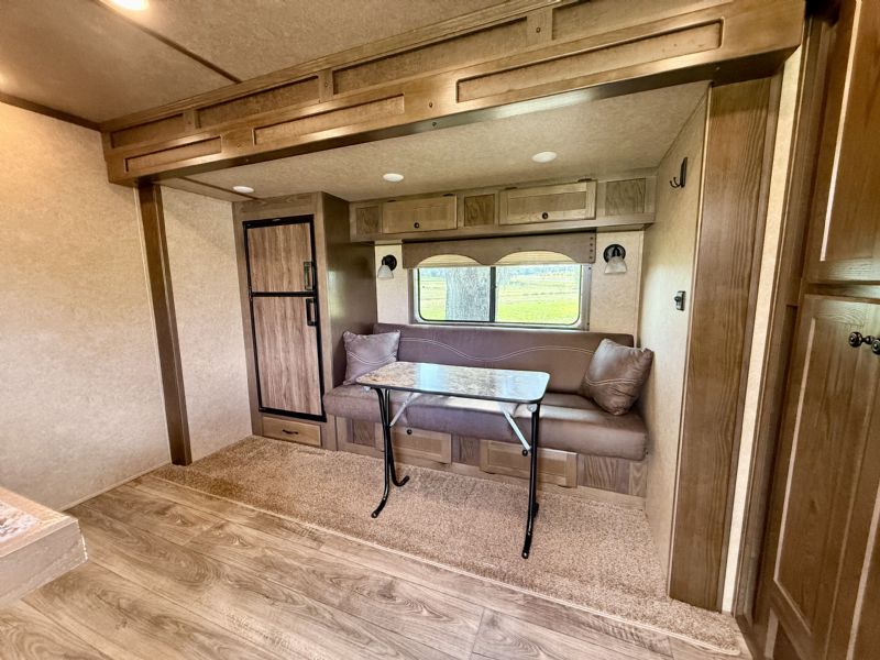 Used Horse Trailers for Sale