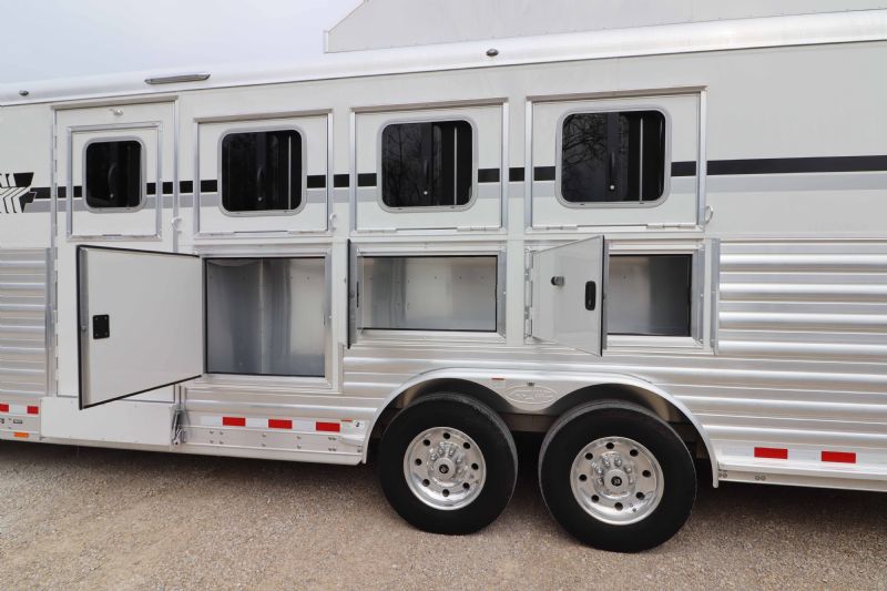 Used Horse Trailers for Sale