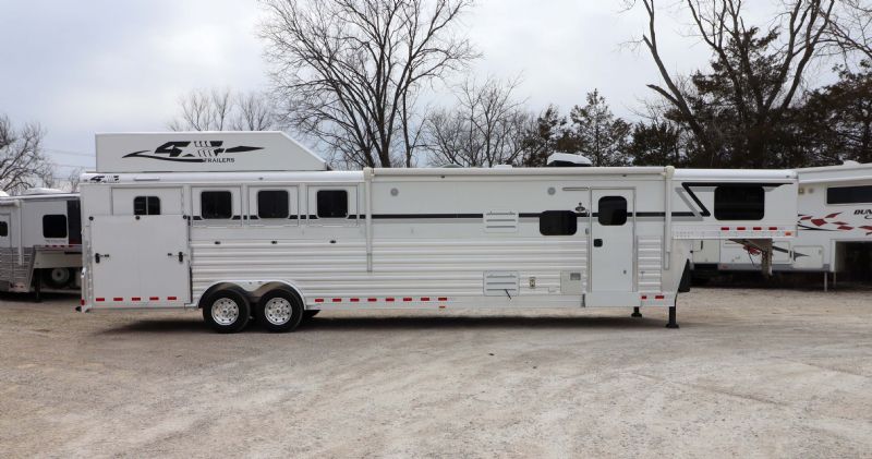 Used Horse Trailers for Sale