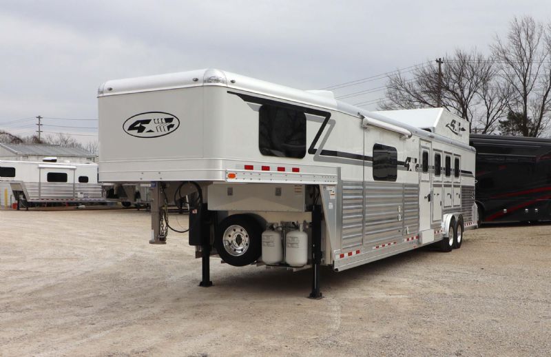 Used Horse Trailers for Sale