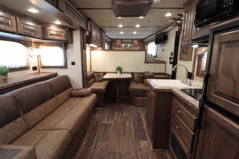 Used Horse Trailers for Sale