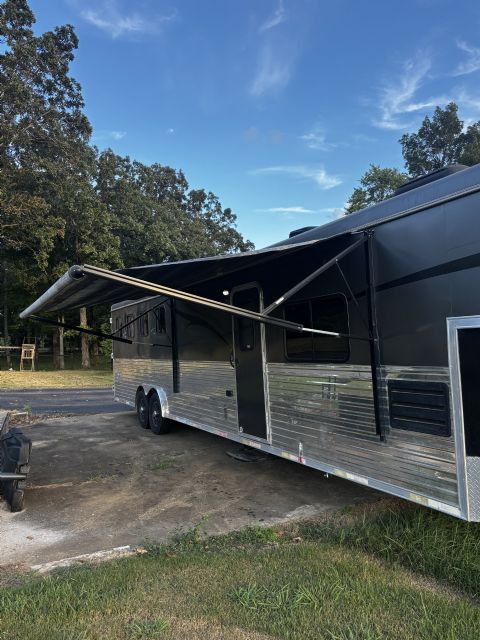 Used Horse Trailers for Sale