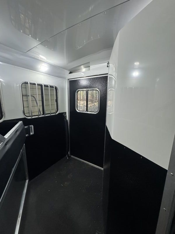 Used Horse Trailers for Sale