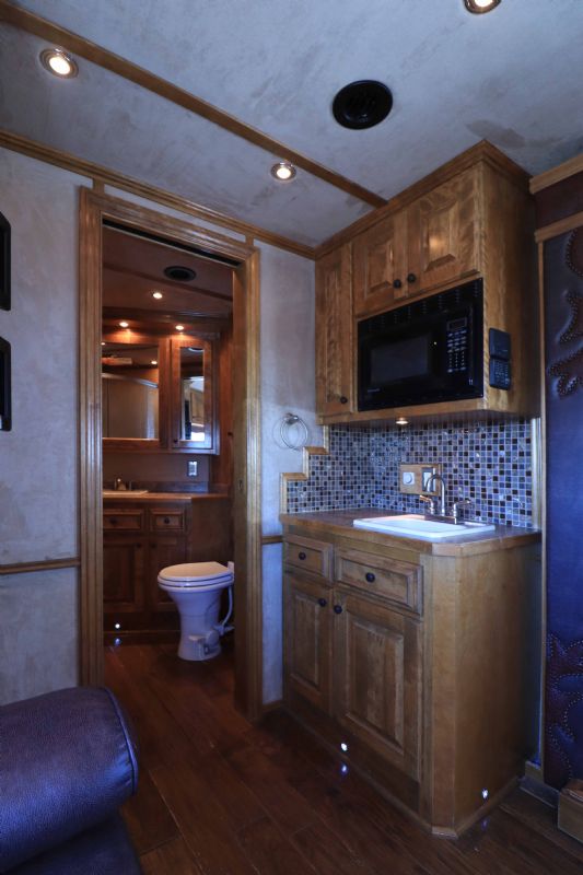 Used Horse Trailers for Sale