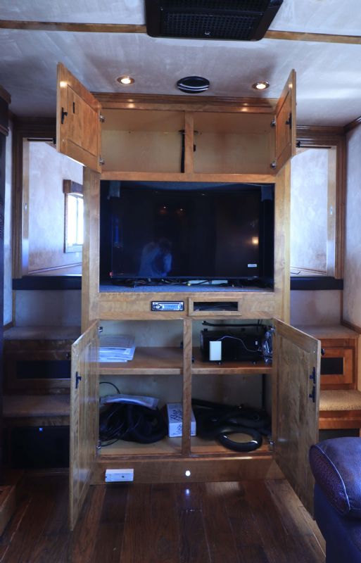 Used Horse Trailers for Sale