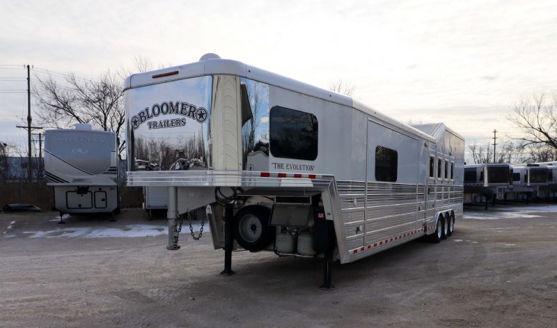 Used Horse Trailers for Sale
