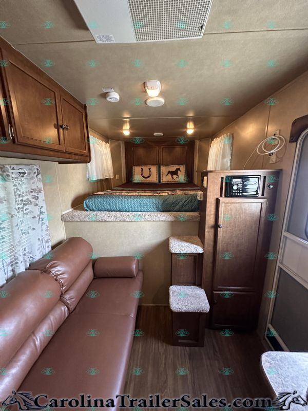 Used Horse Trailers for Sale